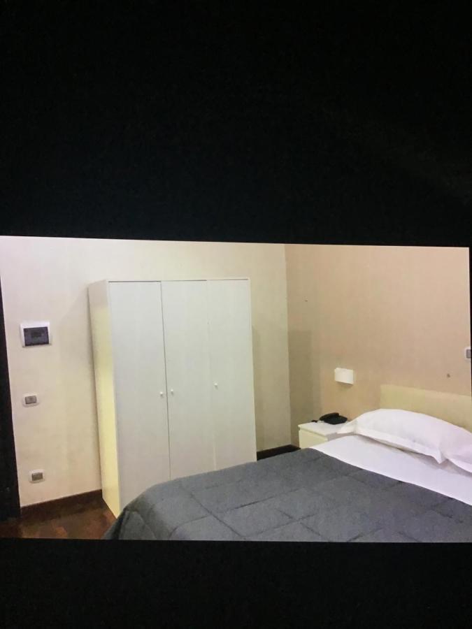 نابولي Ania Hotels المظهر الخارجي الصورة