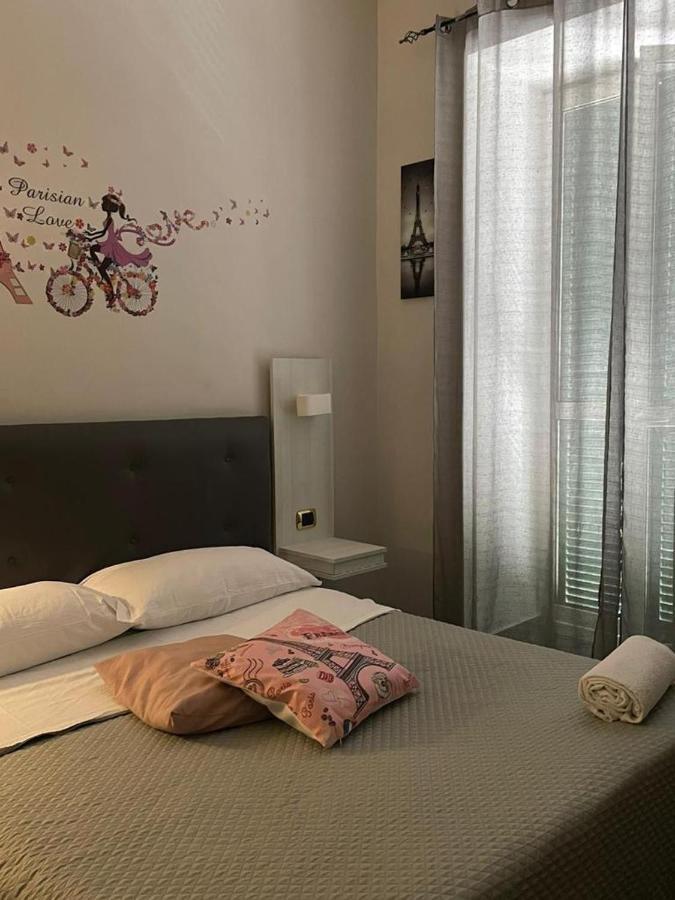نابولي Ania Hotels المظهر الخارجي الصورة